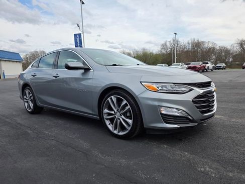 Used 2023 Chevrolet Malibu LT w/ Driver Confidence Package image 5