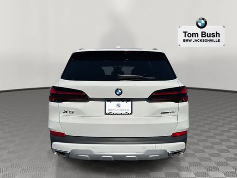 Certified 2025 BMW X5 sDrive40i w/ Parking Assistance Package image 4