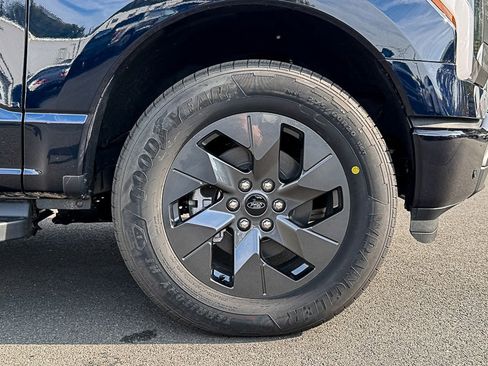 New 2025 Ford F150 Lightning Lariat image 12