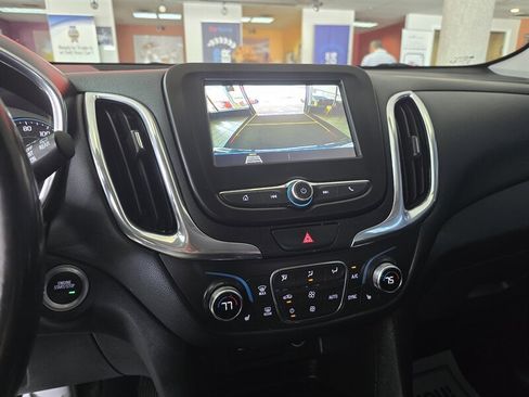 Used 2019 Chevrolet Equinox LT AWD/4WD image 21