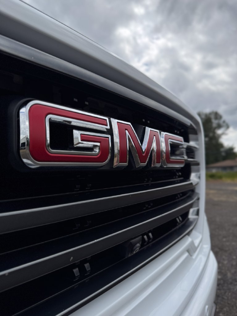 Used 2022 GMC Sierra 1500 AT4 w/ AT4 Premium Package AWD/4WD image 54