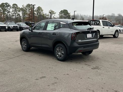 New 2026 Nissan Kicks S image 7