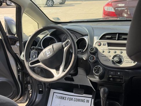 Used 2013 Honda Fit image 5