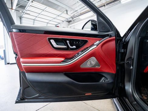 Used 2022 Mercedes-Benz S 580 4MATIC Sedan image 30