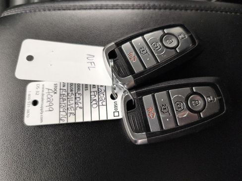 Used 2024 Ford Edge SEL w/ Convenience Package AWD/4WD image 27