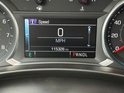Used 2018 Chevrolet Equinox LT AWD/4WD image 46