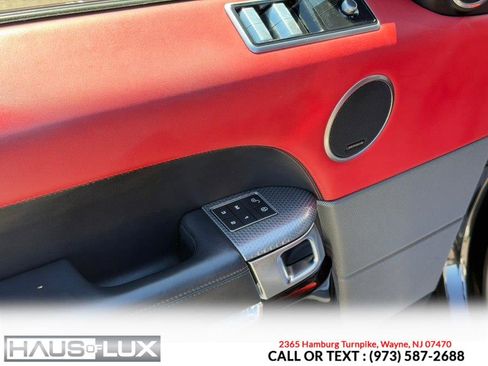 Used 2020 Land Rover Range Rover Sport HST image 16