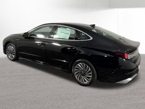 Used 2026 Hyundai Sonata SEL FWD image 6