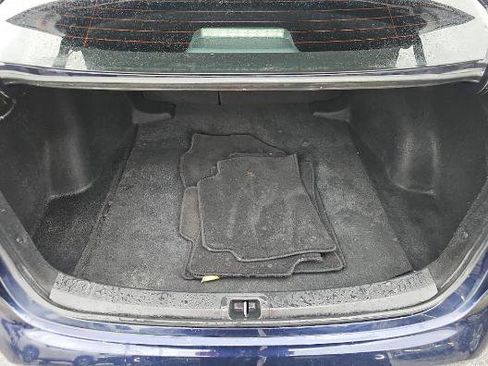Used 2022 Toyota Corolla LE FWD image 12