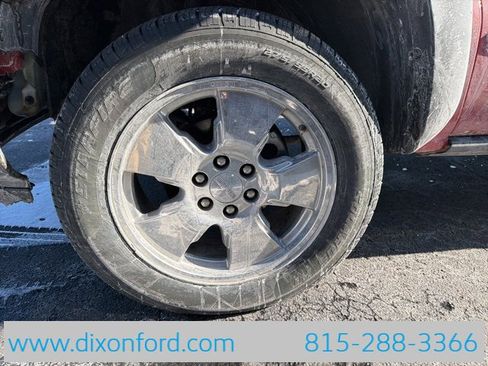 Used 2007 GMC Sierra 1500 SL w/ Chrome Exterior Package image 10