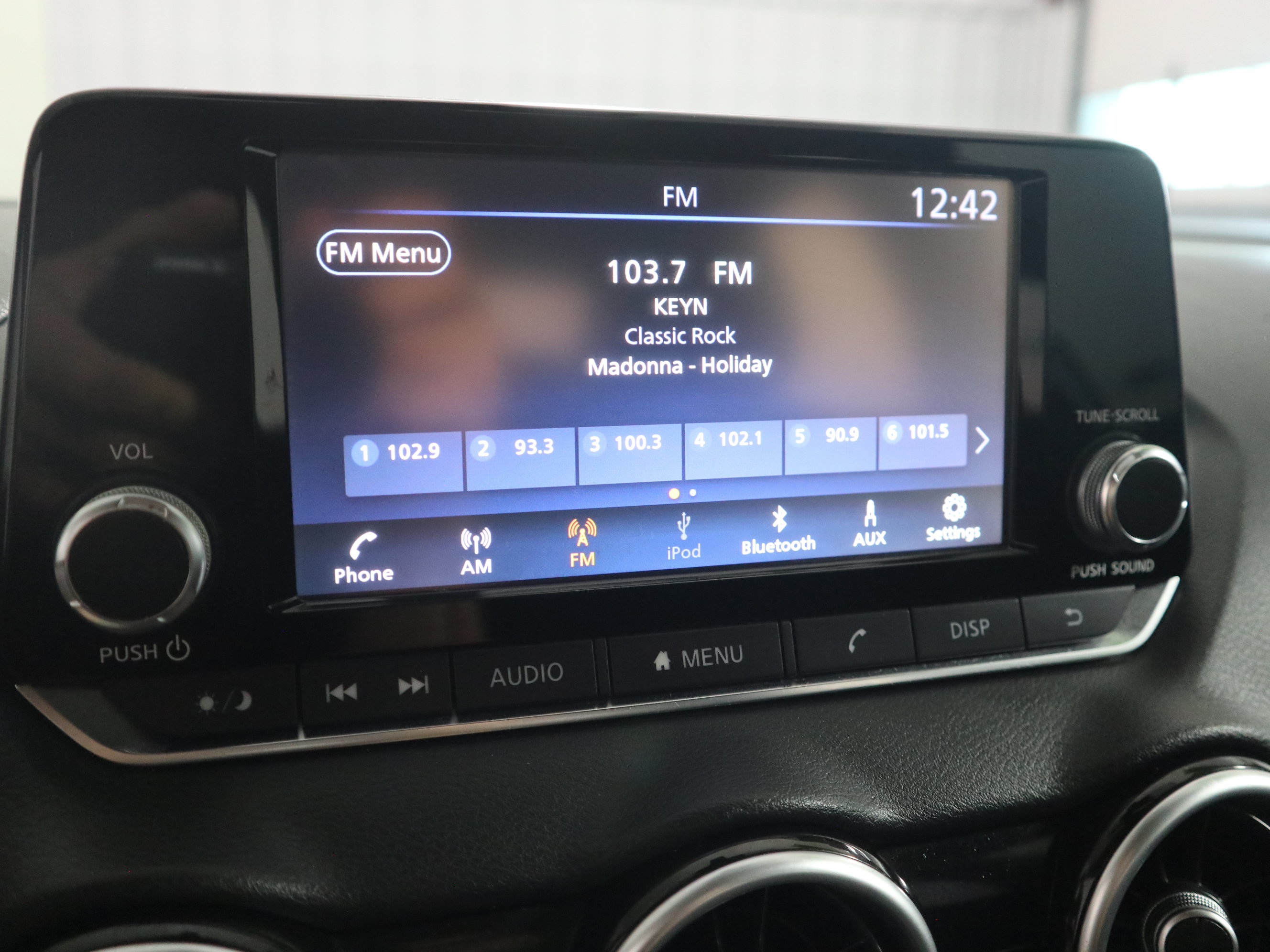 Used 2022 Nissan Sentra S FWD image 31