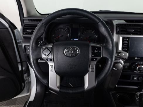 Used 2024 Toyota 4Runner SR5 Premium AWD/4WD image 29