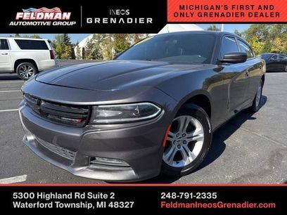 Used 2019 Dodge Charger SXT w/ Leather Interior Group