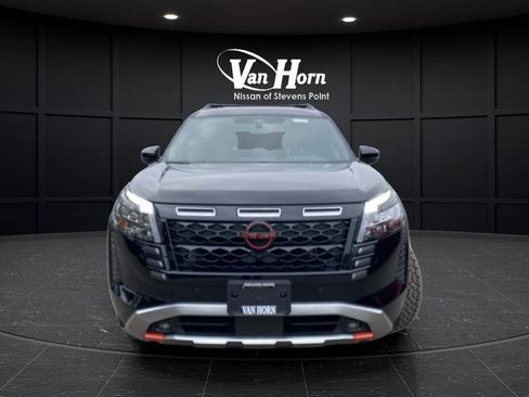 New 2026 Nissan Pathfinder Rock Creek image 3