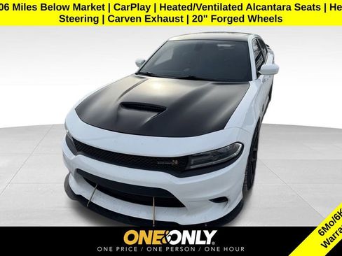 Used 2017 Dodge Charger R/T Scat Pack image 1