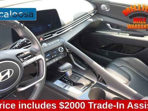Used 2025 Hyundai Elantra Limited FWD image 22