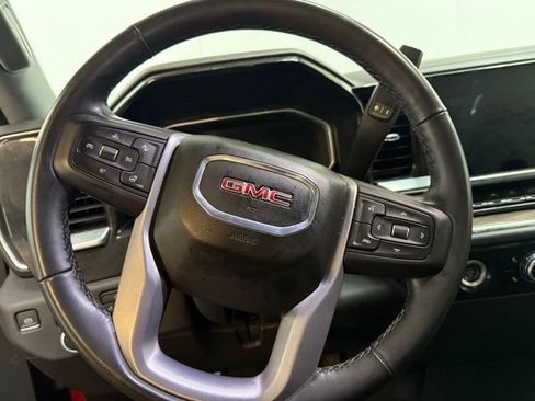 Certified 2023 GMC Sierra 1500 Elevation image 25