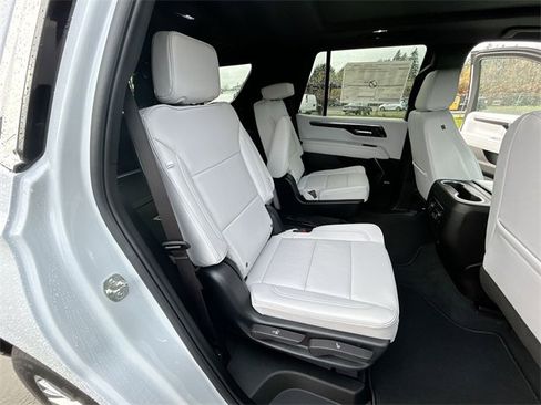 New 2026 Chevrolet Tahoe Premier w/ Sun And Tow Package image 28