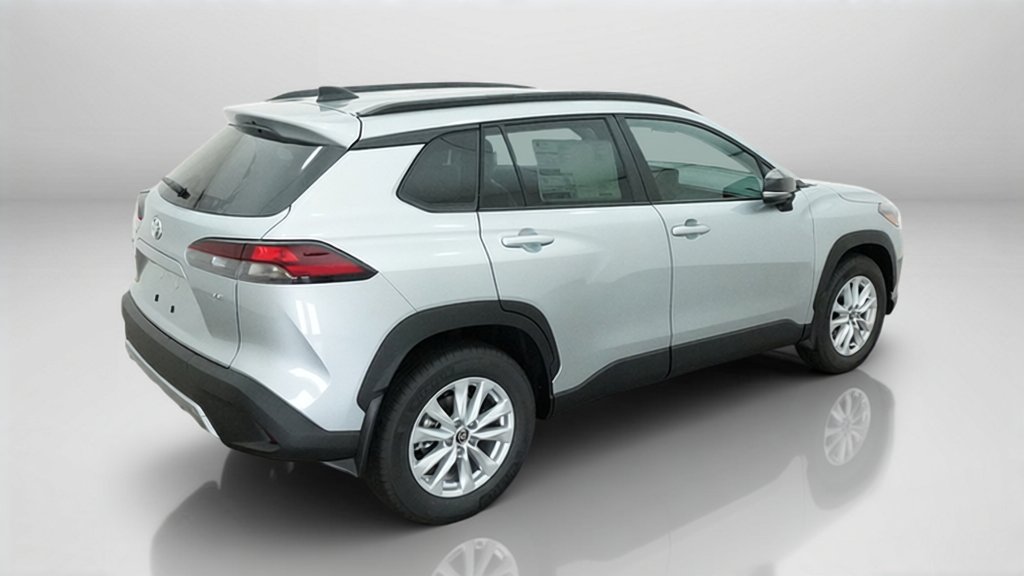 New 2026 Toyota Corolla Cross LE FWD image 12