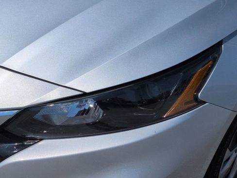 Used 2022 Nissan Altima 2.5 S FWD image 9