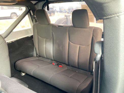 Used 2017 Jeep Wrangler Sport w/ Quick Order Package 24S image 17