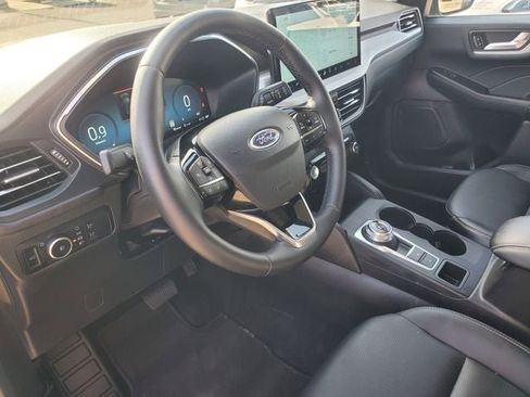 Used 2025 Ford Escape Platinum AWD/4WD image 10