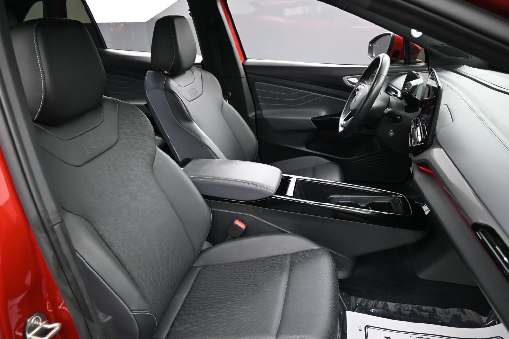 Used 2023 Volkswagen ID.4 S RWD image 28