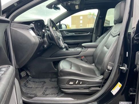 Used 2021 Cadillac XT5 Premium Luxury image 24