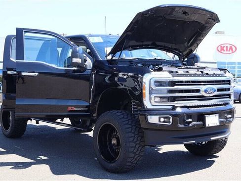 Used 2023 Ford F350 Limited w/ FX4 Off-Road Package AWD/4WD image 45