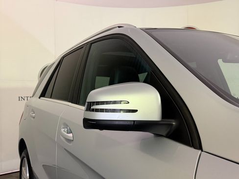 Used 2019 Mercedes-Benz GLE 400 4MATIC image 11