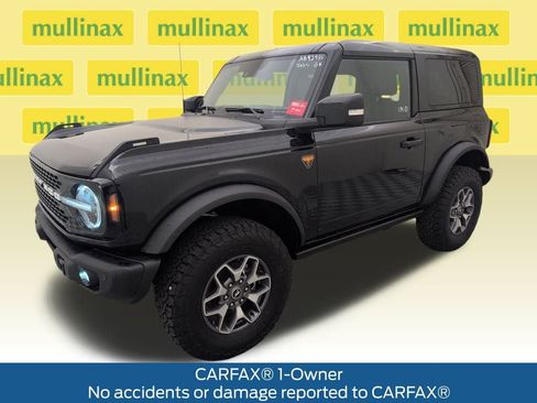 Certified 2025 Ford Bronco Badlands image 11