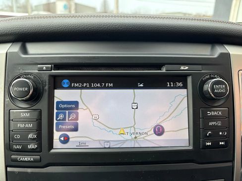 Used 2017 Nissan Titan SL w/ Chrome Package image 22