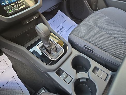 Used 2025 Subaru Forester Premium w/ Convenience Package #1 AWD/4WD image 25