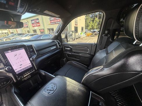 Used 2025 RAM 2500 Laramie w/ Night Edition AWD/4WD image 12