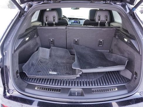 Used 2023 Cadillac XT4 Sport w/ LPO, Onyx Lite Package image 21