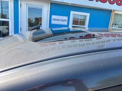 Used 2015 Honda Odyssey Touring image 8