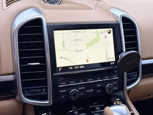 Used 2014 Porsche Cayenne Diesel image 13