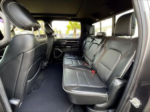Used 2020 RAM 1500 Laramie w/ Night Edition image 22