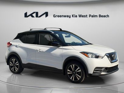 Used 2018 Nissan Kicks SV w/ Exterior Package