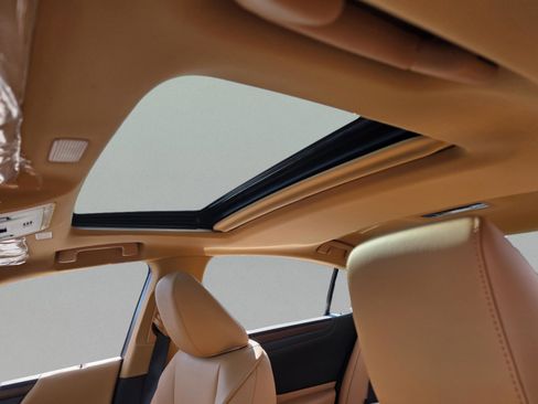 New 2025 Lexus ES 350 w/ Premium Package image 12