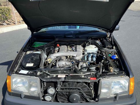 Used 1987 Mercedes-Benz 300 D Turbo image 18