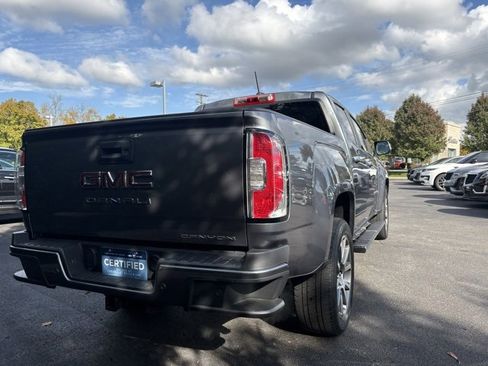 Certified 2022 GMC Canyon Denali image 7
