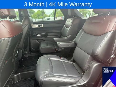Used 2022 Ford Explorer Platinum w/ Equipment Group 601A AWD/4WD image 21
