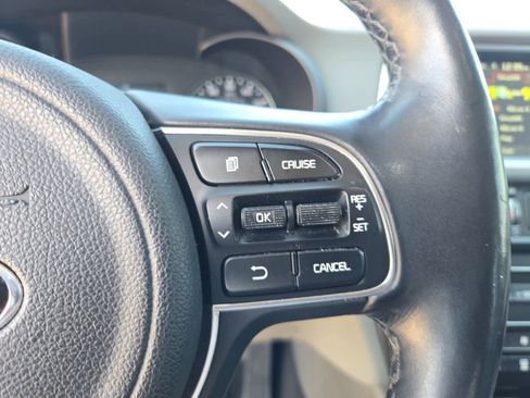 Used 2016 Kia Optima EX w/ Premium Package image 24