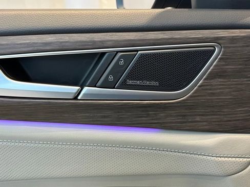 New 2026 Volkswagen Atlas SEL Premium R-Line image 23