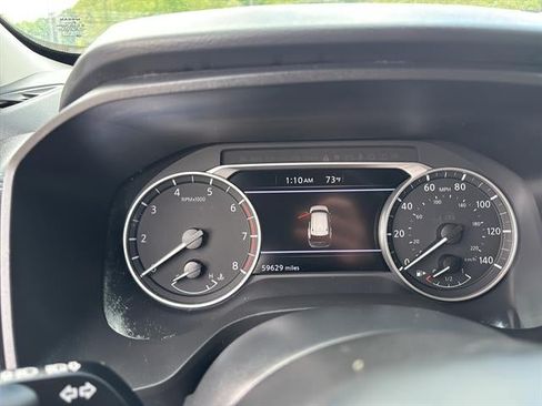 Used 2024 Nissan Rogue SV AWD/4WD image 17