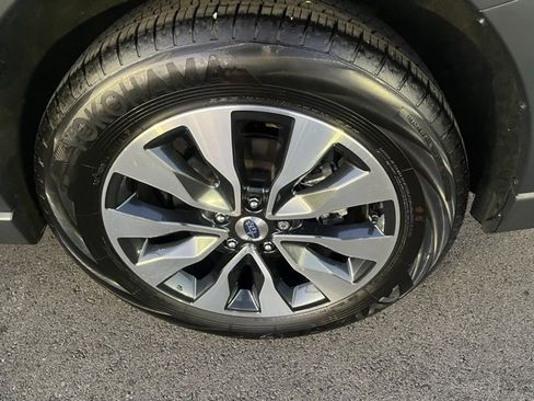 Used 2024 Subaru Outback Limited image 40