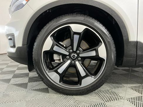 Used 2022 Volvo XC40 T5 Momentum w/ Premium Package AWD/4WD image 33