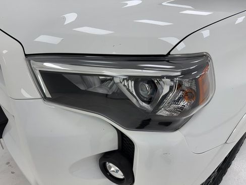 Used 2023 Toyota 4Runner SR5 Premium image 6