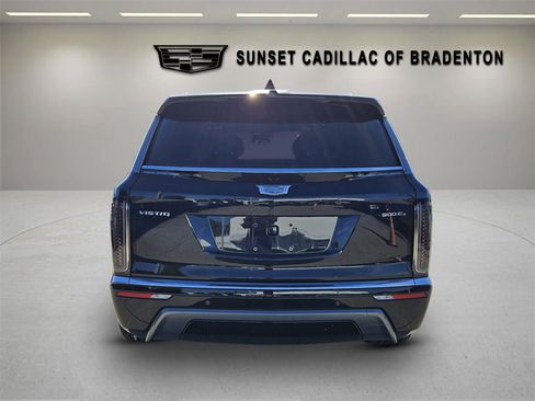 New 2026 Cadillac Vistiq Premium Luxury w/ LPO, Floor Liner Package AWD/4WD image 6